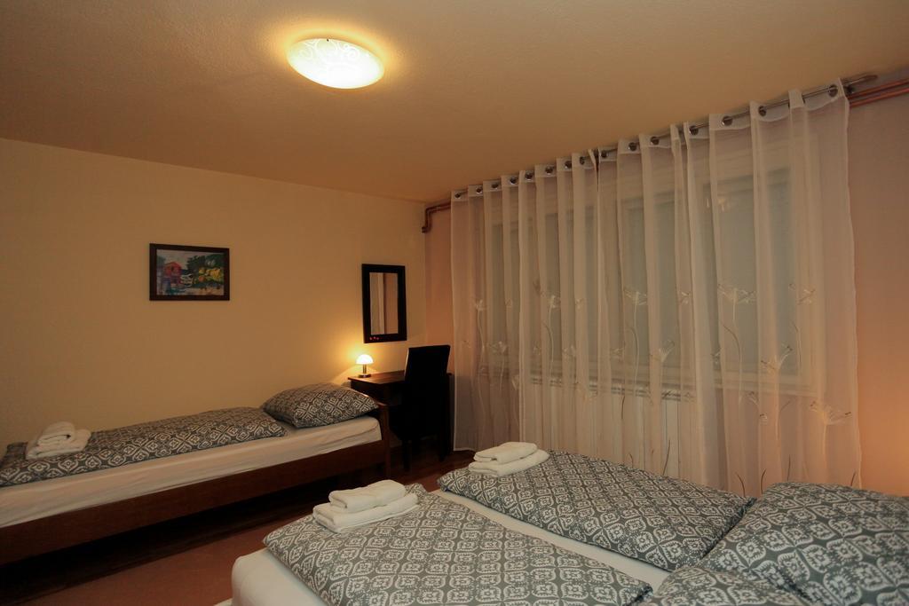 Apartment Garden Slunj Habitación foto